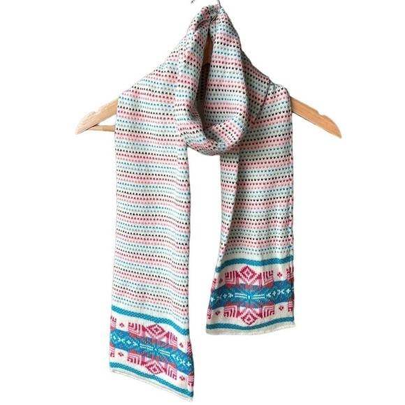 Scarf Wrap Fair Isle Knit Multicolor Light Blue Pink Cream Winter Cold Weather - Picture 1 of 4
